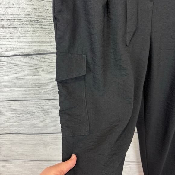 Chico's Women's Black Textured Cargo Tie Waist Straight Leg Pants Size 14 - Picture 3 of 10